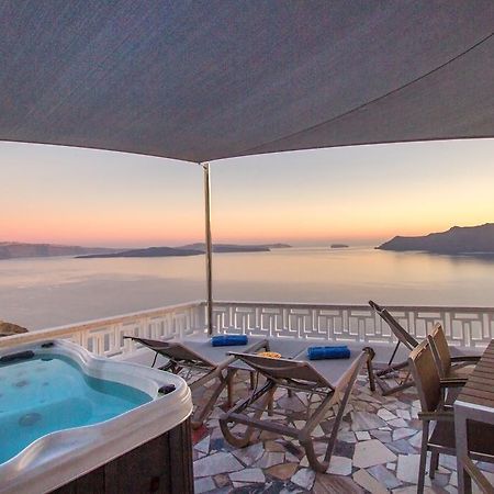 Compass Villa Иа Екстериор снимка