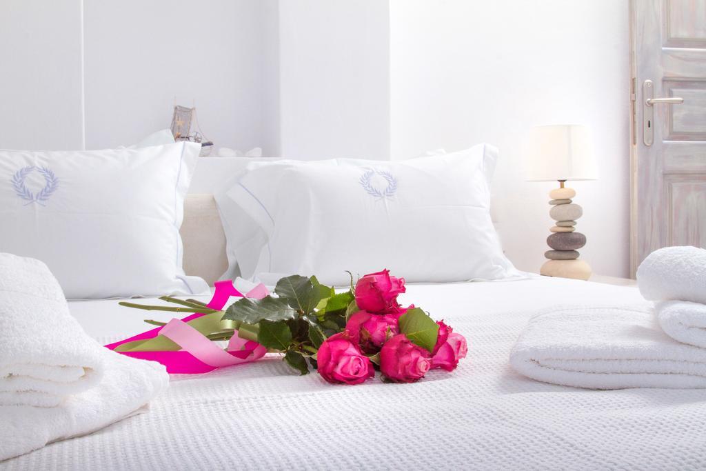 Compass Villa Иа Екстериор снимка