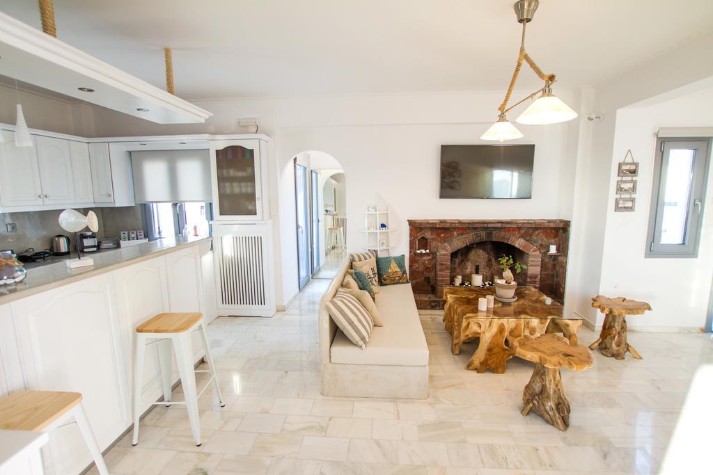 Compass Villa Иа Екстериор снимка